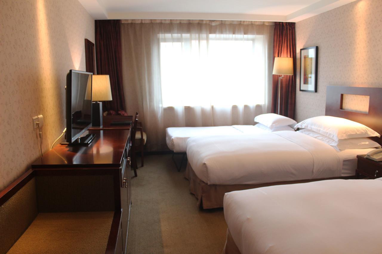 Sunworld Hotel Wangfujing Beijing Room photo